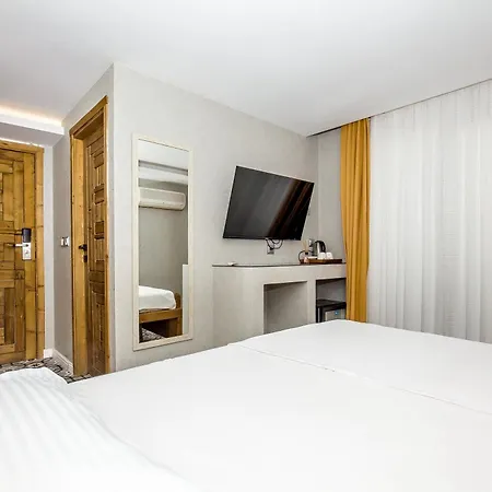 מלון Dimora Boemo *