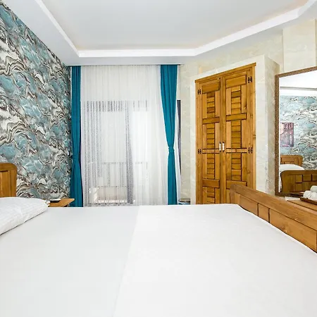 Dimora Boemo Hotel *